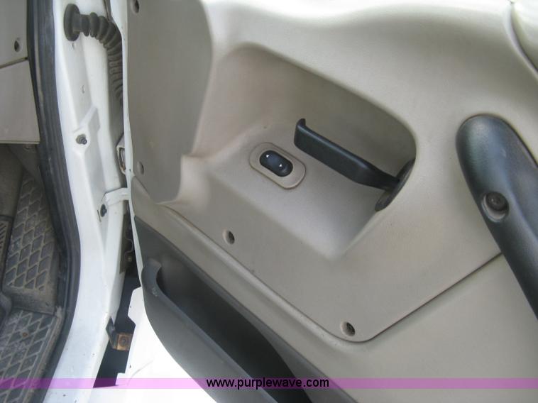 image for item L6358 2005 Sterling L7500 dump truck