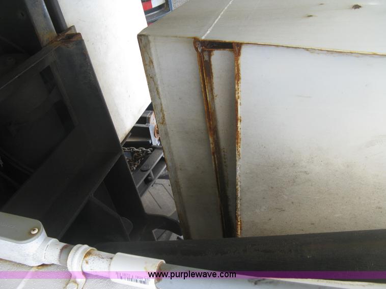 image for item L6358 2005 Sterling L7500 dump truck