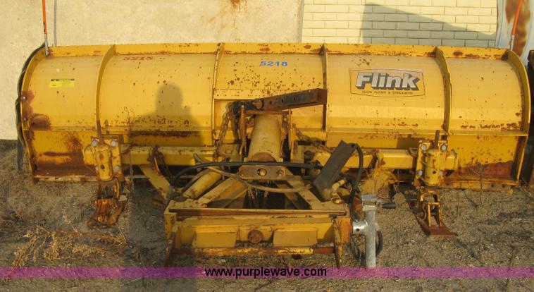 image for item L6358 2005 Sterling L7500 dump truck