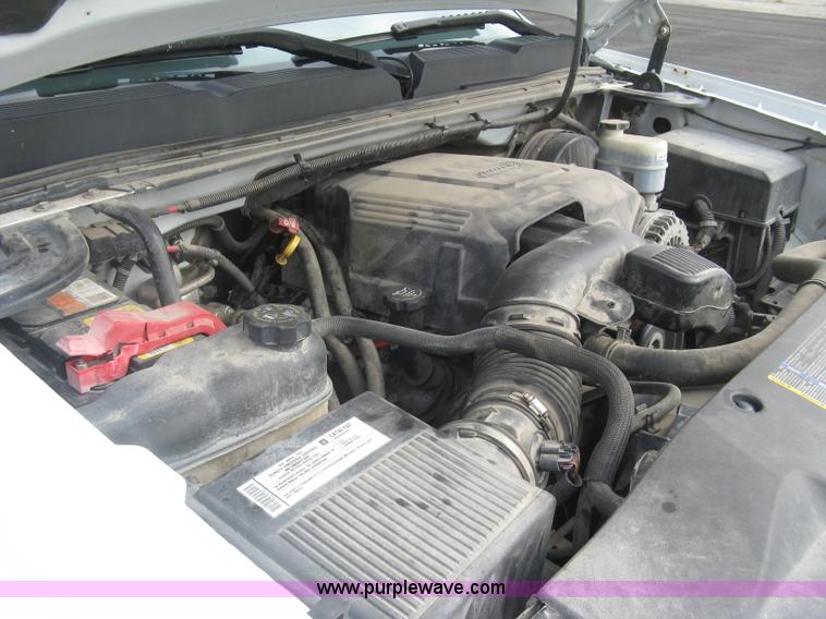 image for item L6359 2008 Chevrolet Silverado 1500 LT Crew Cab pickup truck