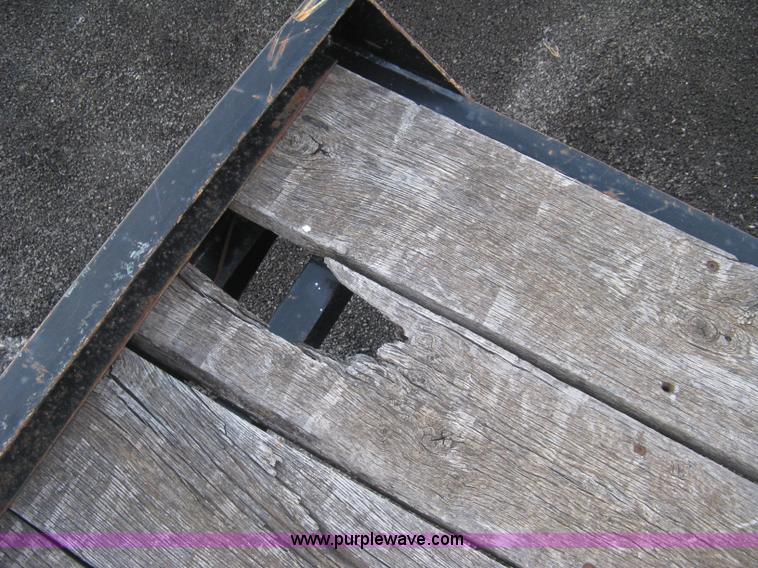 image for item L6369 2006 Felling FT-32 equipment trailer