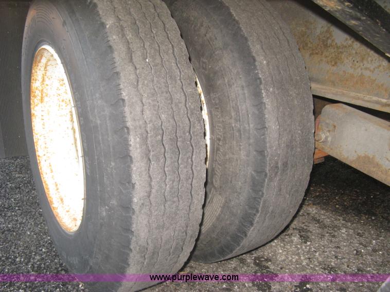 image for item L6369 2006 Felling FT-32 equipment trailer