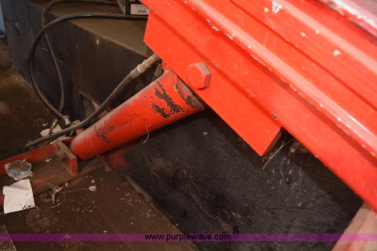 image for item K6636 1977 Matlock enclosed racing trailer