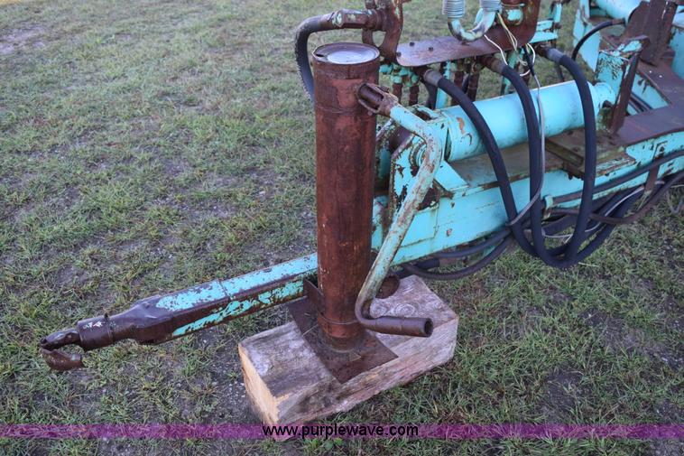 image for item K6637 Tire cutter