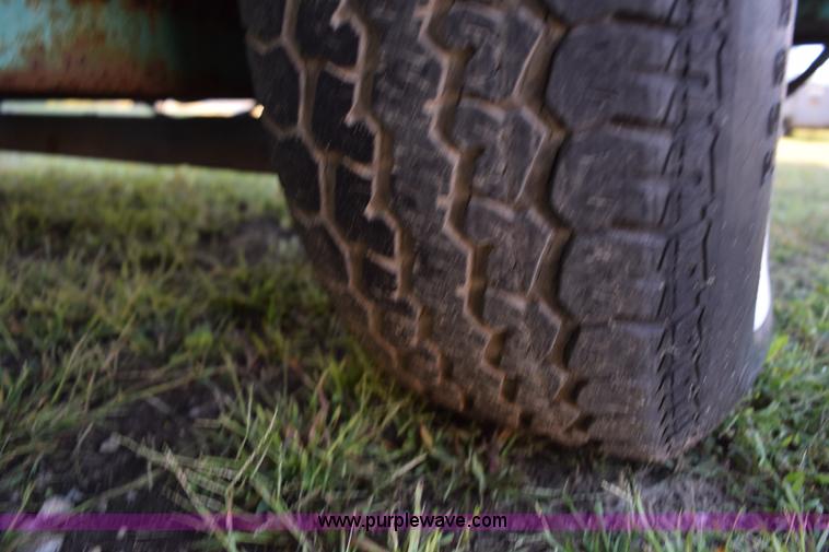 image for item K6637 Tire cutter