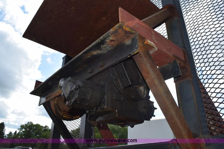 image for item K6642 1993 Wabash flatbed roller deck trailer