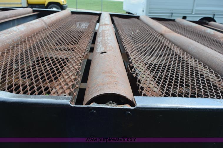 image for item K6642 1993 Wabash flatbed roller deck trailer