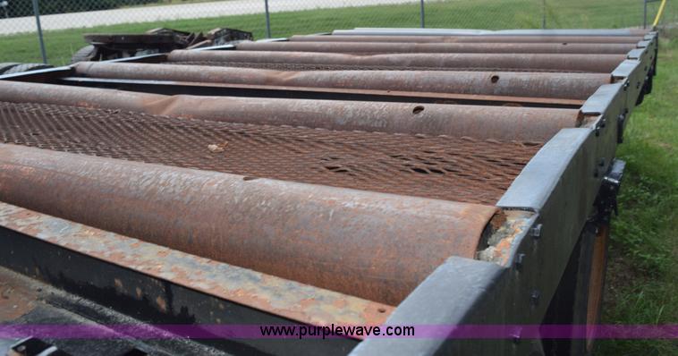 image for item K6642 1993 Wabash flatbed roller deck trailer