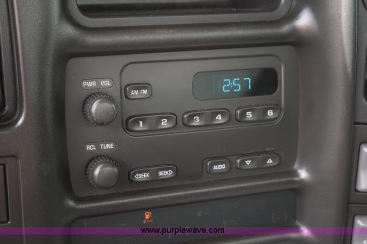 image for item K6646 2008 Chevrolet C4500 delivery truck