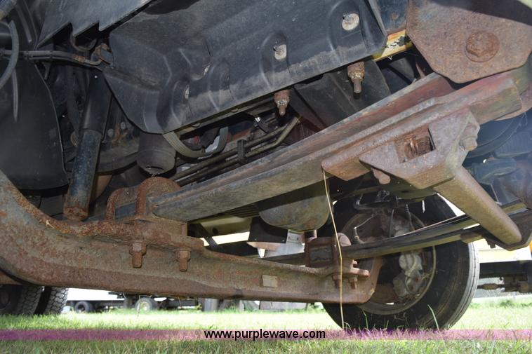 image for item K6646 2008 Chevrolet C4500 delivery truck