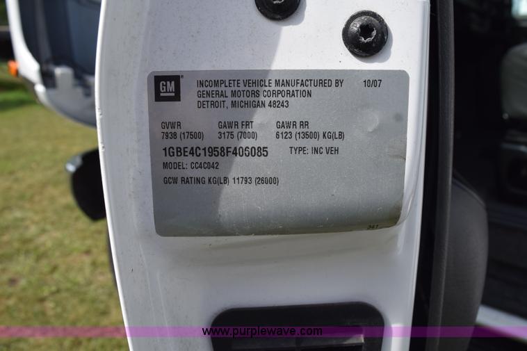 image for item K6646 2008 Chevrolet C4500 delivery truck