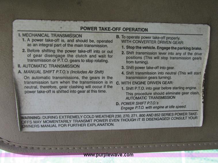 image for item K6647 1990 International 4900 bucket truck