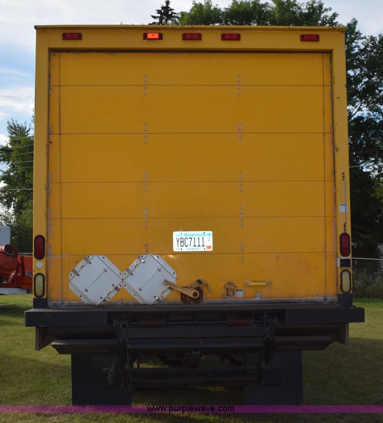 image for item K6648 1999 GMC C6500 box truck