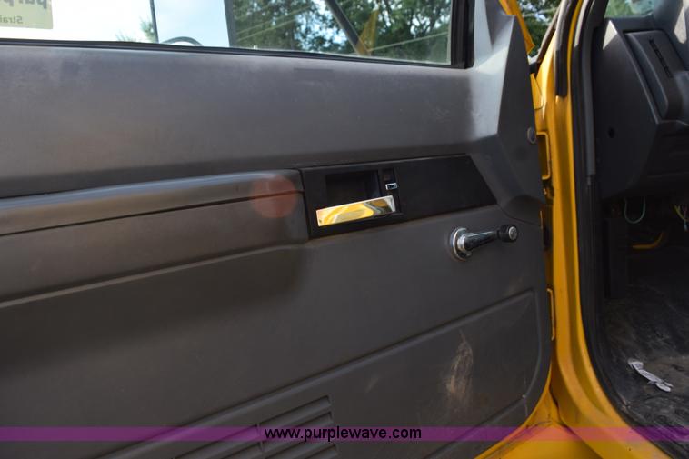 image for item K6648 1999 GMC C6500 box truck