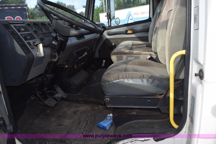 image for item K6655 1997 Freightliner FL60 chipper truck