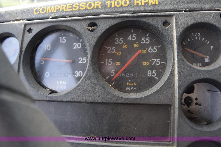 image for item K6655 1997 Freightliner FL60 chipper truck