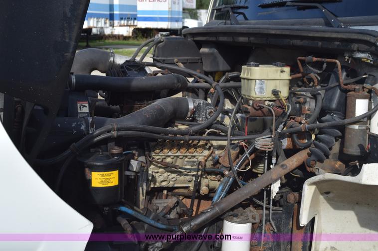 image for item K6655 1997 Freightliner FL60 chipper truck