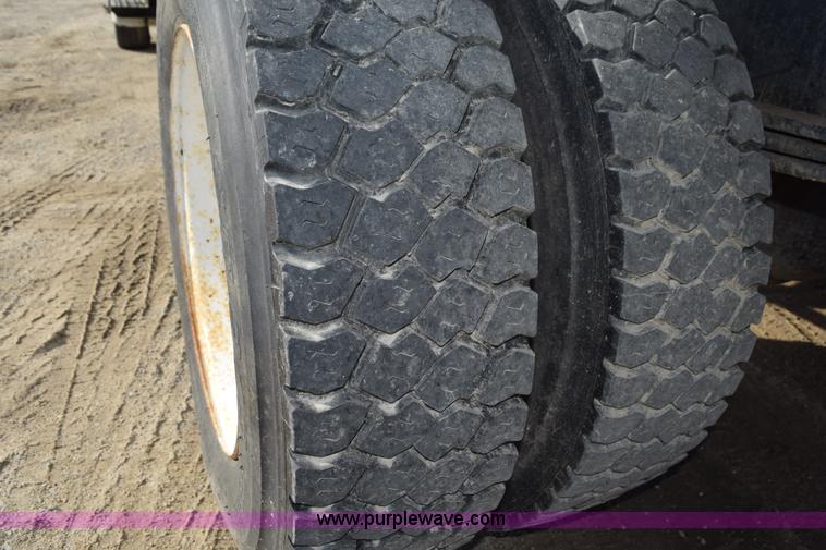 image for item K6655 1997 Freightliner FL60 chipper truck