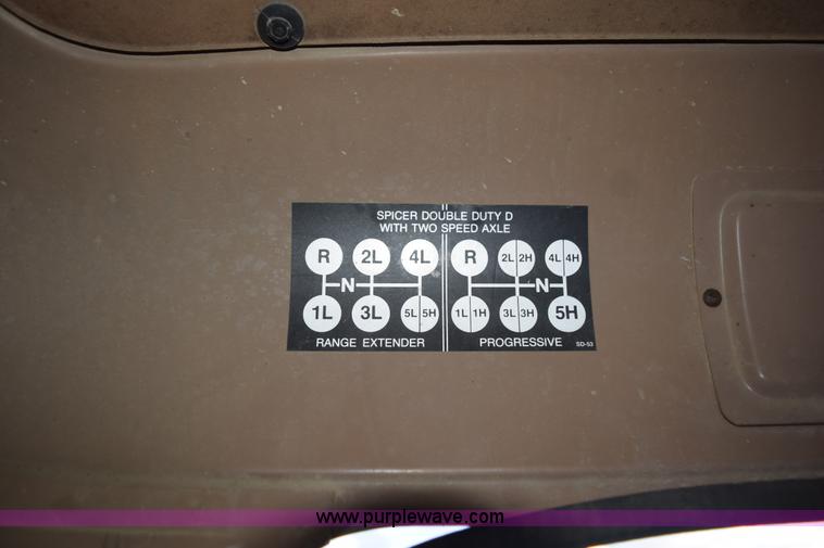 image for item K6656 1985 International 1954 flatbed truck