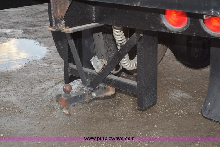 image for item K6656 1985 International 1954 flatbed truck