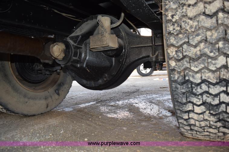 image for item K6656 1985 International 1954 flatbed truck