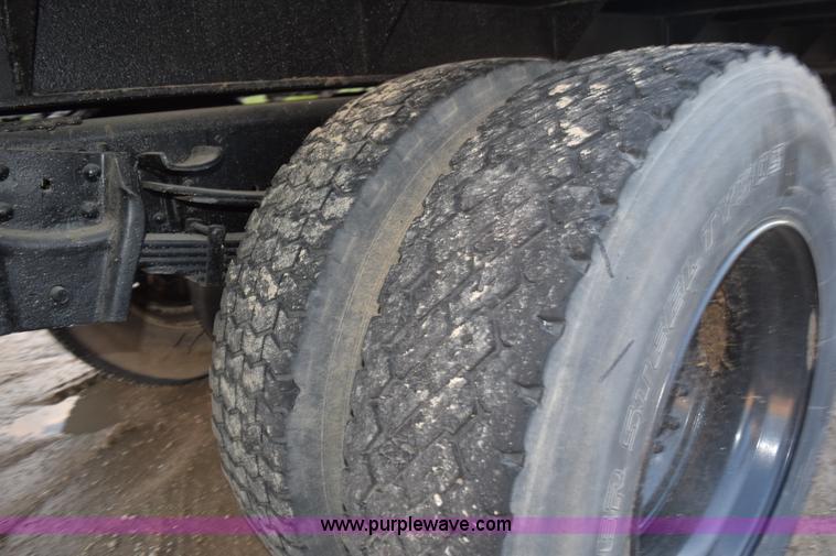 image for item K6656 1985 International 1954 flatbed truck