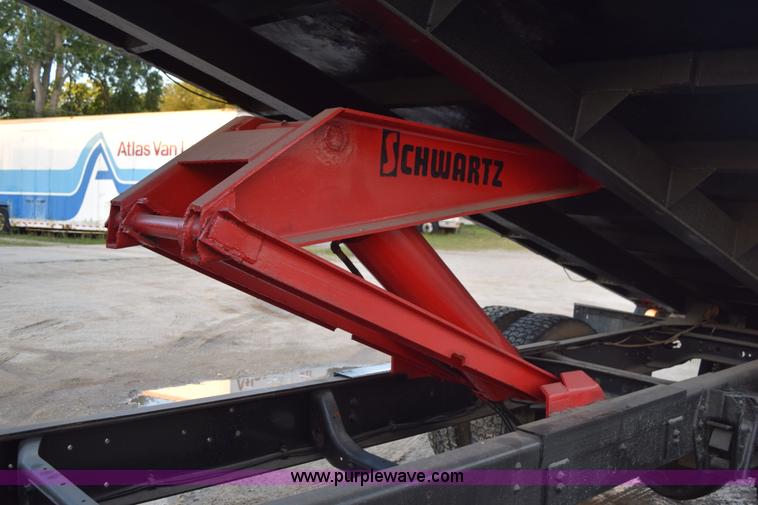 image for item K6656 1985 International 1954 flatbed truck