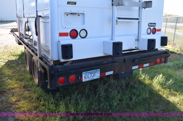 image for item K6658 2004 PJ flatbed dump trailer