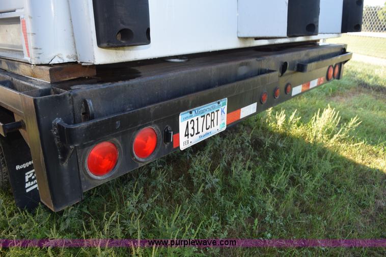 image for item K6658 2004 PJ flatbed dump trailer