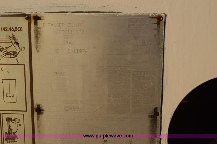 image for item K6662 1999 GMC C8500 bucket truck