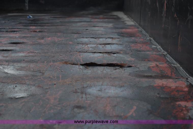 image for item K6664 2004 International DuraStar 4300 grapple truck