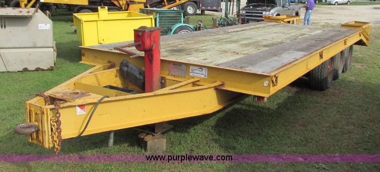 image for item K6731 1973 Trail-Eze 1090-24 equipment trailer
