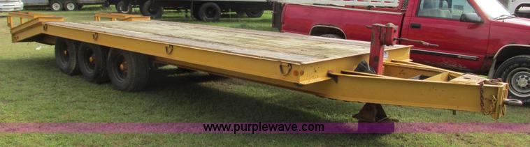 image for item K6731 1973 Trail-Eze 1090-24 equipment trailer