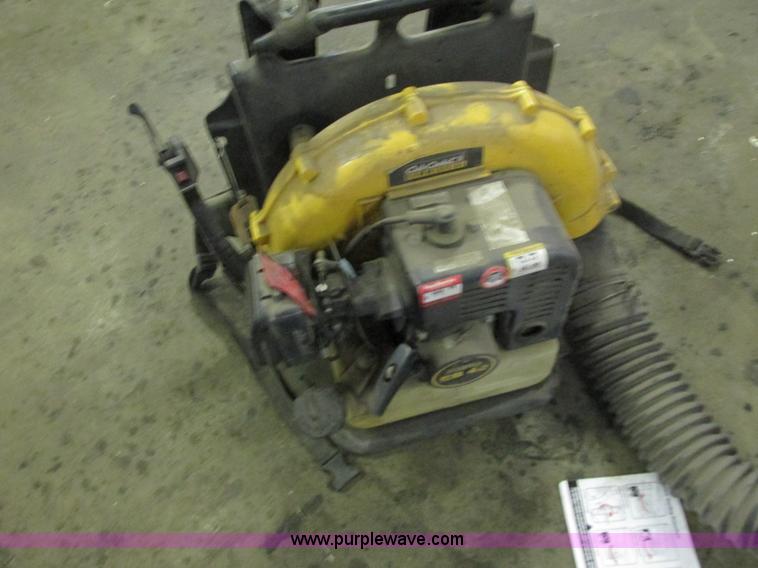 image for item K6733 Assorted lawn equipment