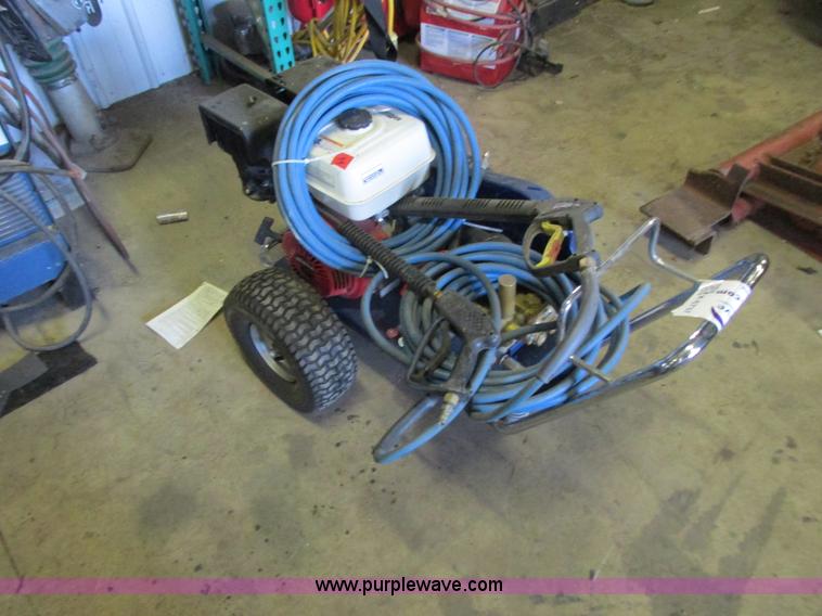 image for item K6737 Graco pressure washer