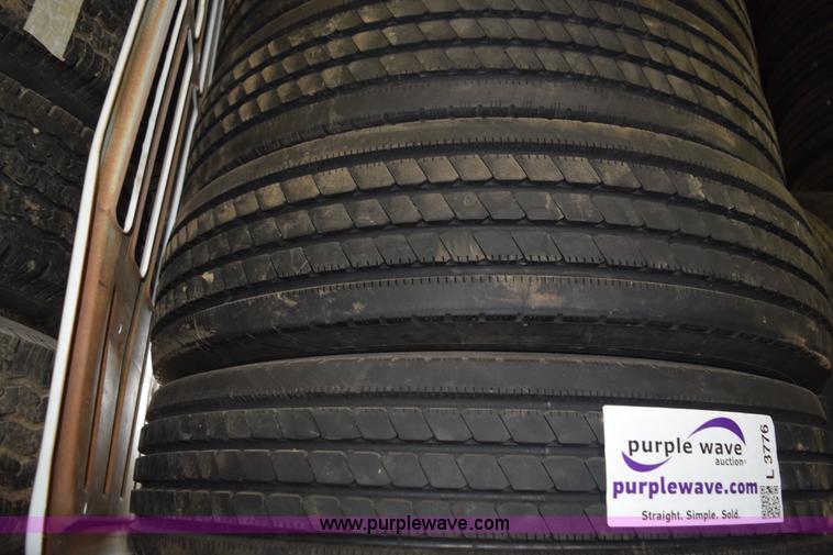 image for item L3776 (7) assorted Michelin tires