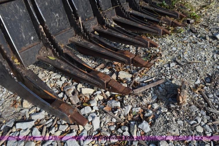 image for item L5904 Skid steer grapple attachment