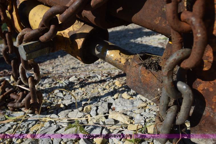 image for item L5906 Vermeer 665 stump grinder