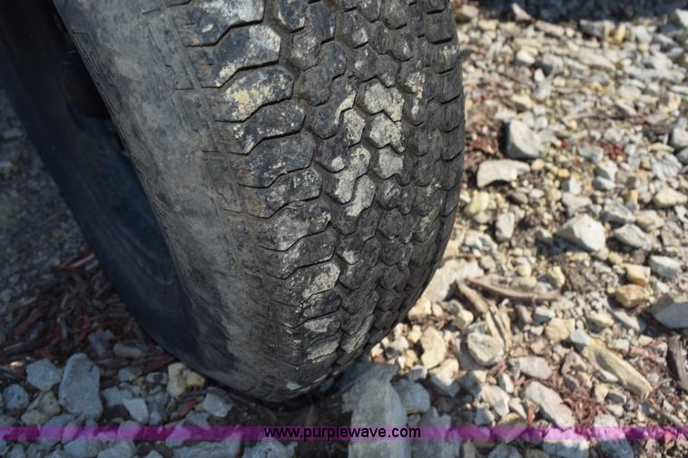 image for item L5906 Vermeer 665 stump grinder