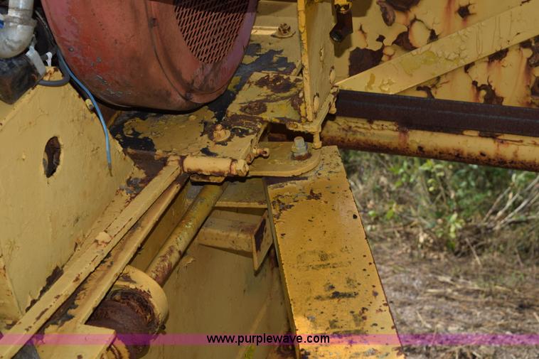 image for item L5907 Vermeer stump grinder