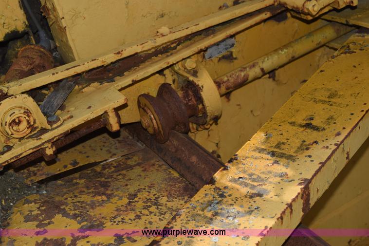 image for item L5907 Vermeer stump grinder