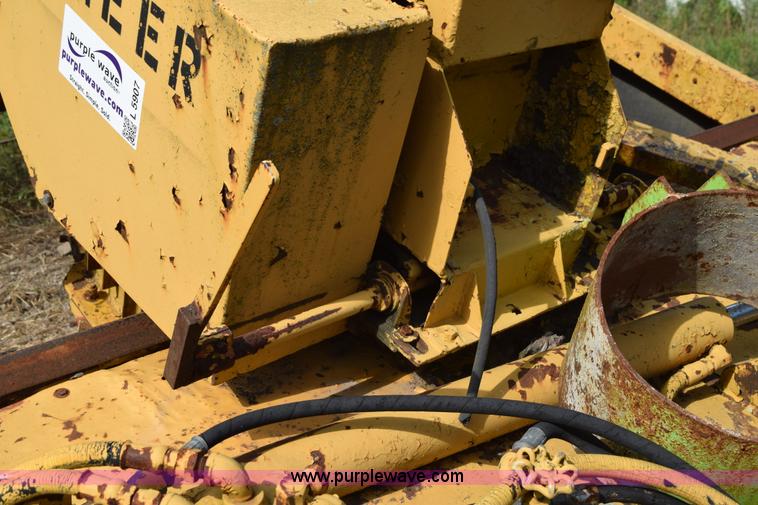 image for item L5907 Vermeer stump grinder