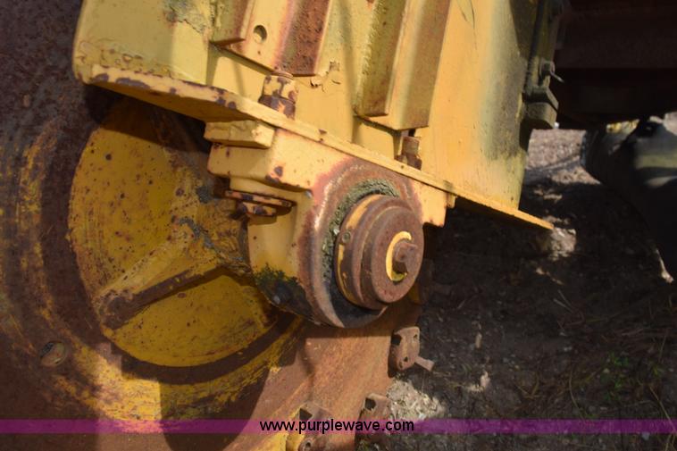 image for item L5907 Vermeer stump grinder