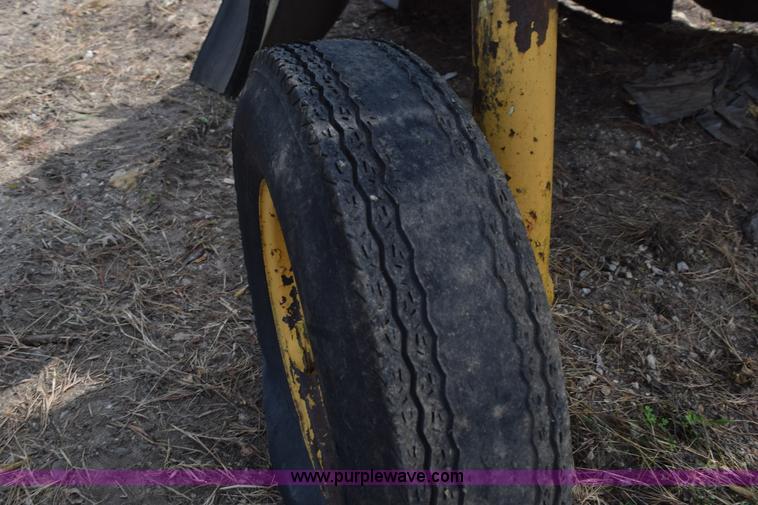 image for item L5907 Vermeer stump grinder