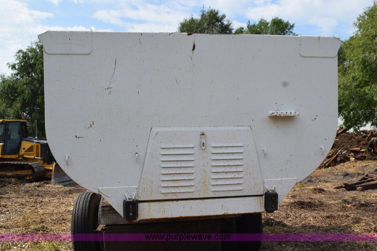 image for item L5908 Reliance electric roll off dump bed