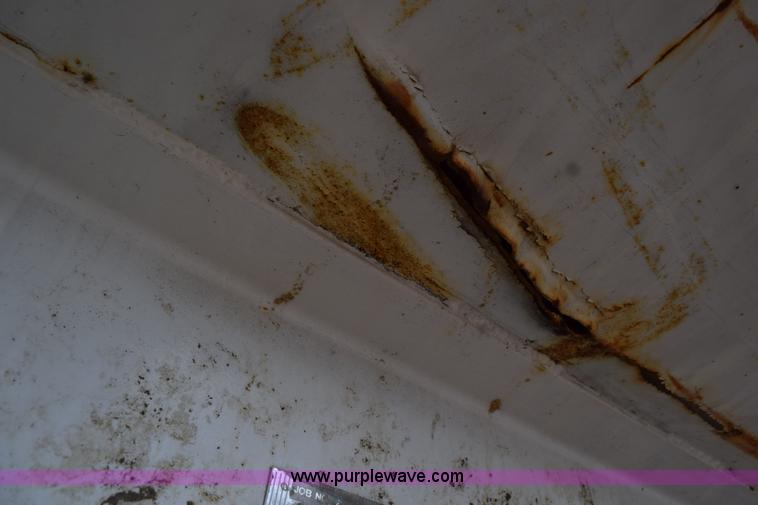 image for item L5908 Reliance electric roll off dump bed