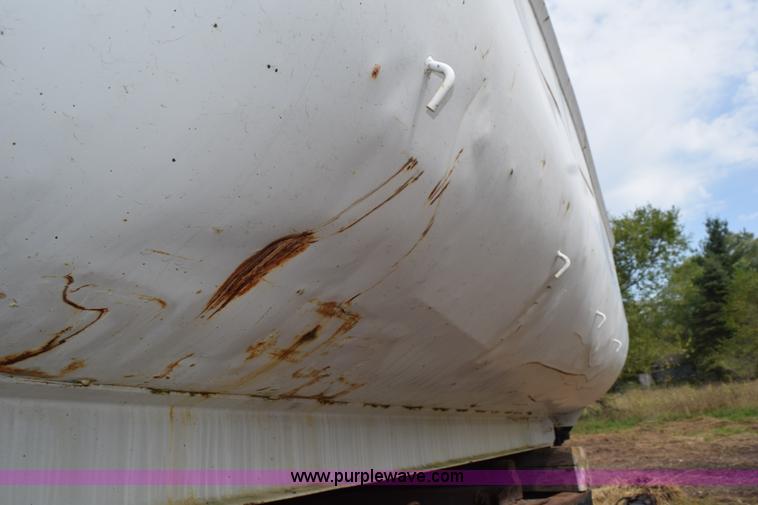 image for item L5908 Reliance electric roll off dump bed