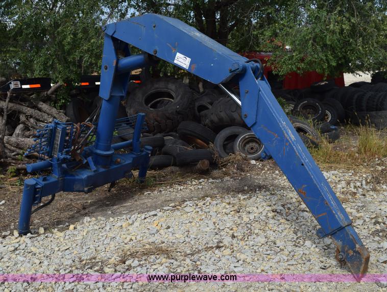 image for item L5914 Truck mounted hydraulic crane