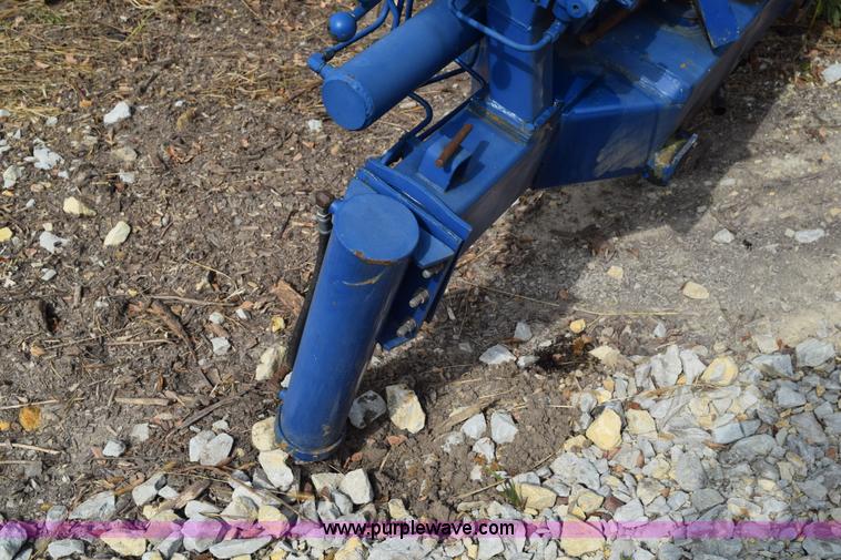 image for item L5914 Truck mounted hydraulic crane