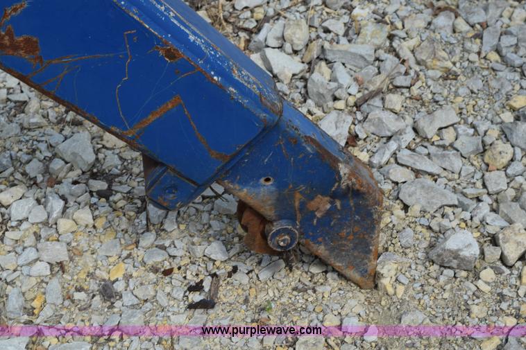 image for item L5914 Truck mounted hydraulic crane